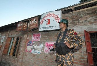 Zderzyły się dwa autobusy - 13 osób nie żyje