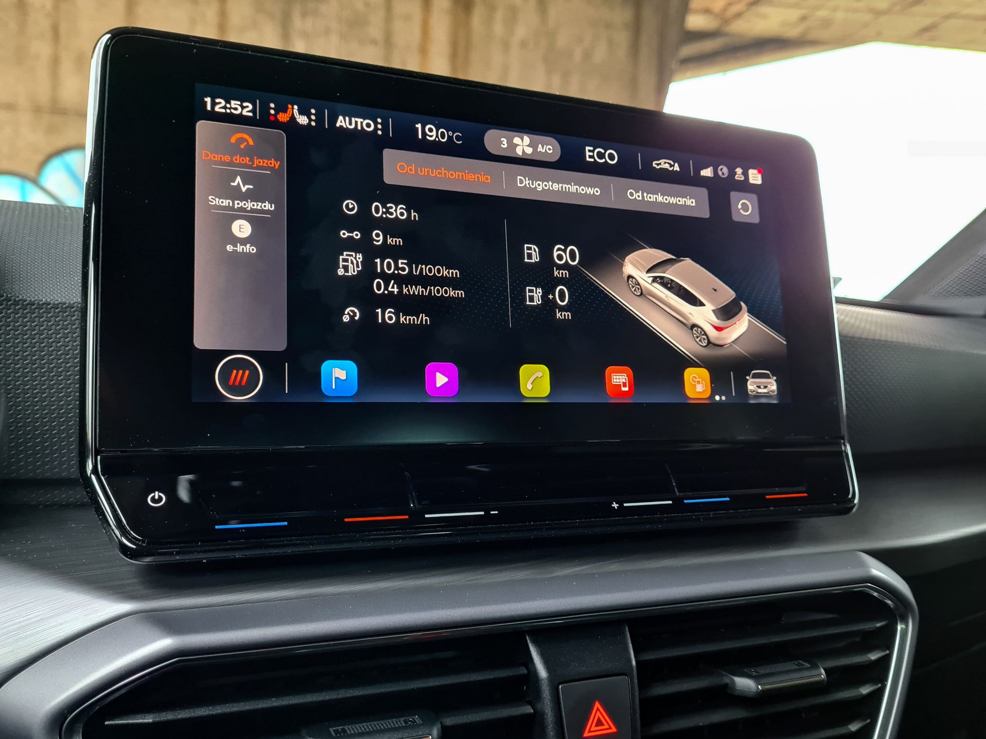 Seat Leon e-HYBRID: System zarządzania energią i sterowanie dotykowe 4