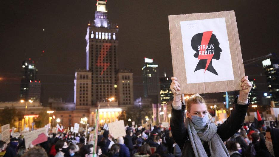 Strajk Kobiet. Kacprzak: "Rodzi się nowe polityczne pokolenie" [OPINIA]