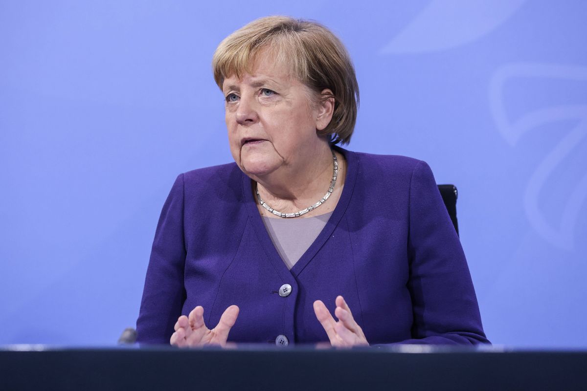 Ambasador Ukrainy: Angela Merkel mogła zapobiec tej wojnie