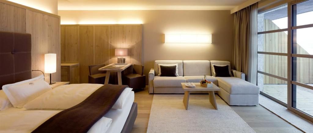 Hotel Alpina Dolomites 