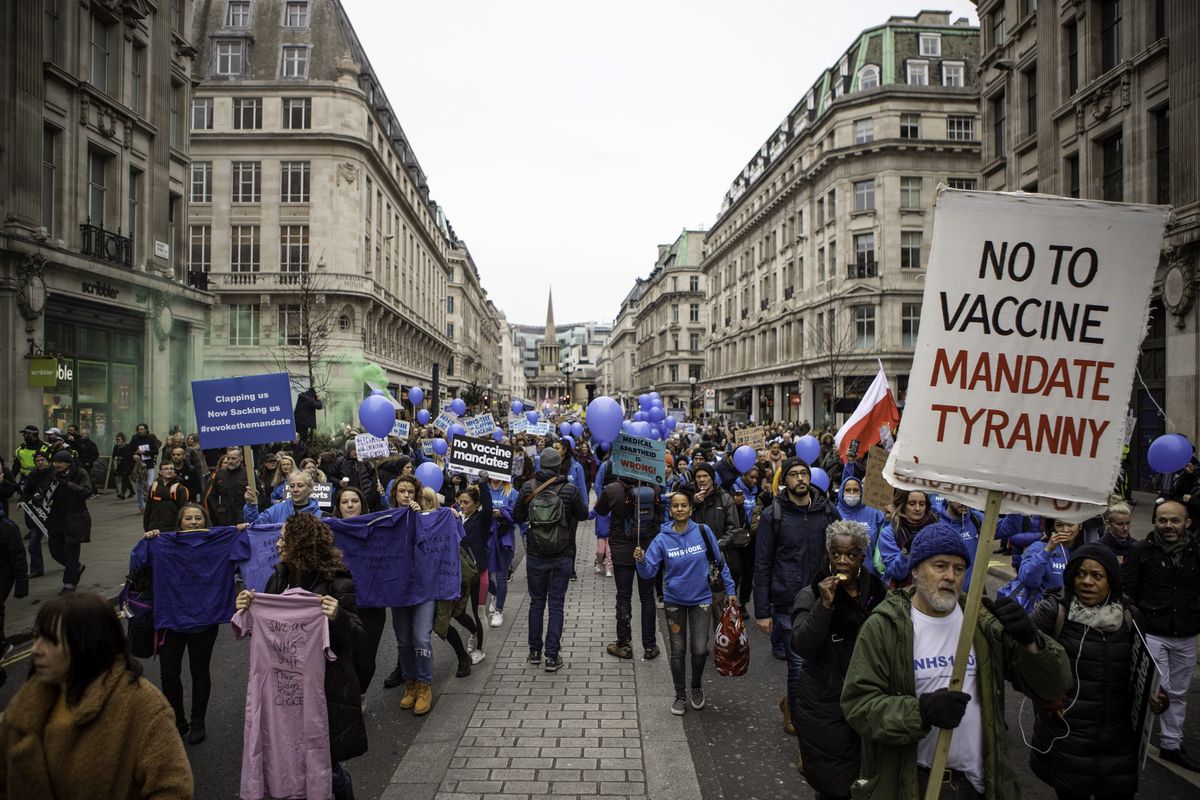 Protest w Londynie przeciw paszportom covidowym