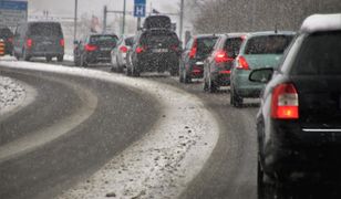 Pogoda na piątek. Opady ciężkiego i mokrego śniegu nad Polską. Ostrzeżenie IMGW