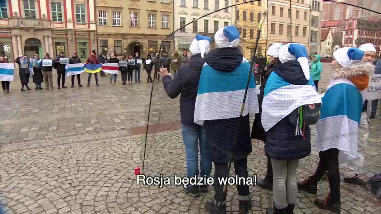 “Uwolnić więźniów politycznych”. Protest Wolnych Rosjan na wrocławskim rynku