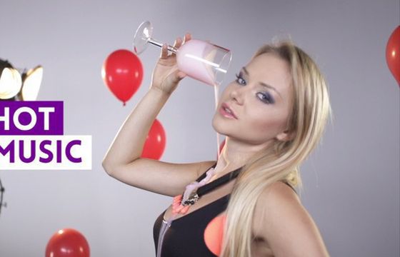 Plotki, gwiazdy i muzyka jesienią w 4fun.tv