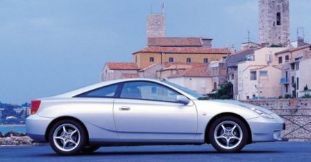 Używana Toyota Celica VII (1999-2005) - ostatnie takie coupe