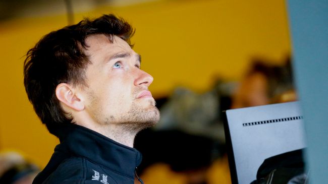 PAP/EPA / Na zdjęciu: Jolyon Palmer