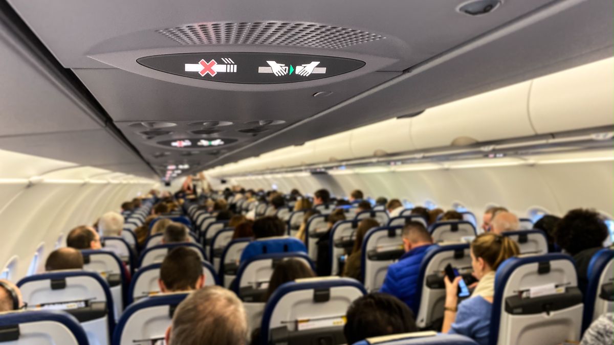 Pasażerowi, którego lot został znacząco opóźniony lub odwołany, przysługuje odszkodowanie