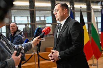 Jest koalicja czterech - w tym Polska. Rozpoczyna się batalia o kluczowy zapis