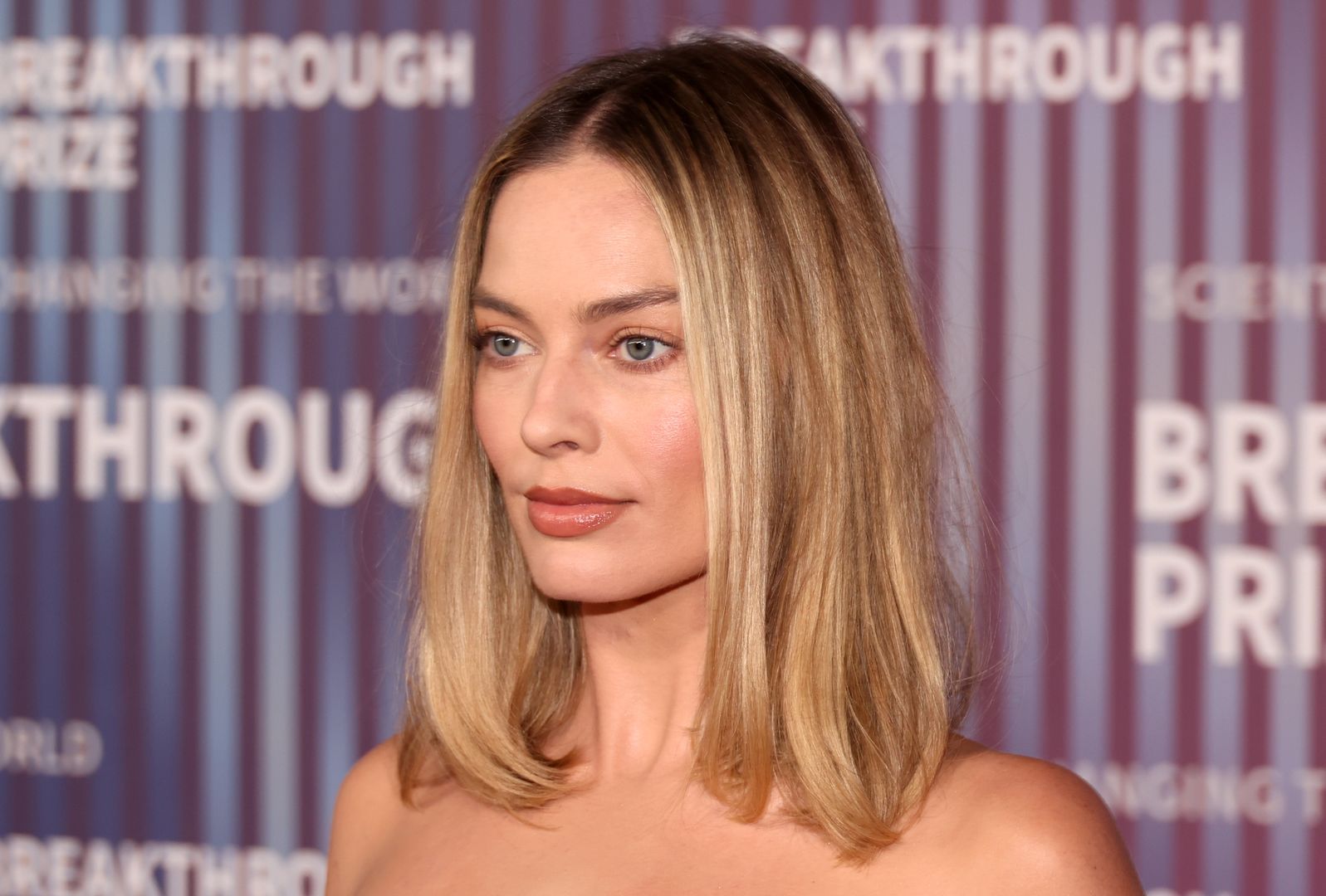 Margot Robbie rozważała zakończenie kariery. Sława ją przygniatała