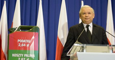 Benzyna za 10 zł? W PiS już to wiedzą. "To dla nich polityczna katastrofa"