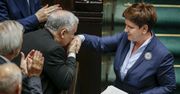 PiS zmienia pytanie Kaczyńskiego i Szydło. Ale o tym głośno nie mówi