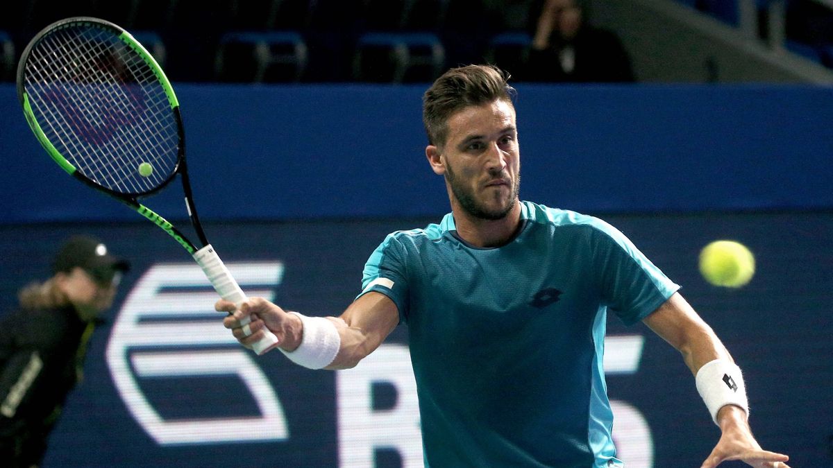 Zdjęcie okładkowe artykułu: PAP/EPA / MAXIM SHIPENKOV / Na zdjęciu: Damir Dzumhur