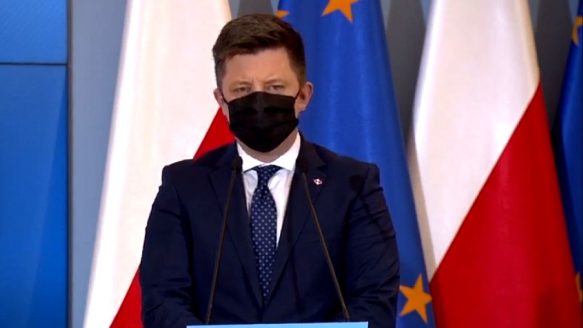 Michał Dworczyk wziął udział w konferencji prasowej na temat pandemii koronawirusa w Polsce