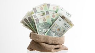 Ktoś zrobił zakupy na jego dane. O długu przekraczającym 7 tys. zł dowiedział się z wezwania