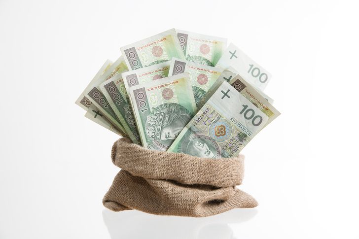 Ktoś zrobił zakupy na jego dane. O długu przekraczającym 7 tys. zł dowiedział się z wezwania