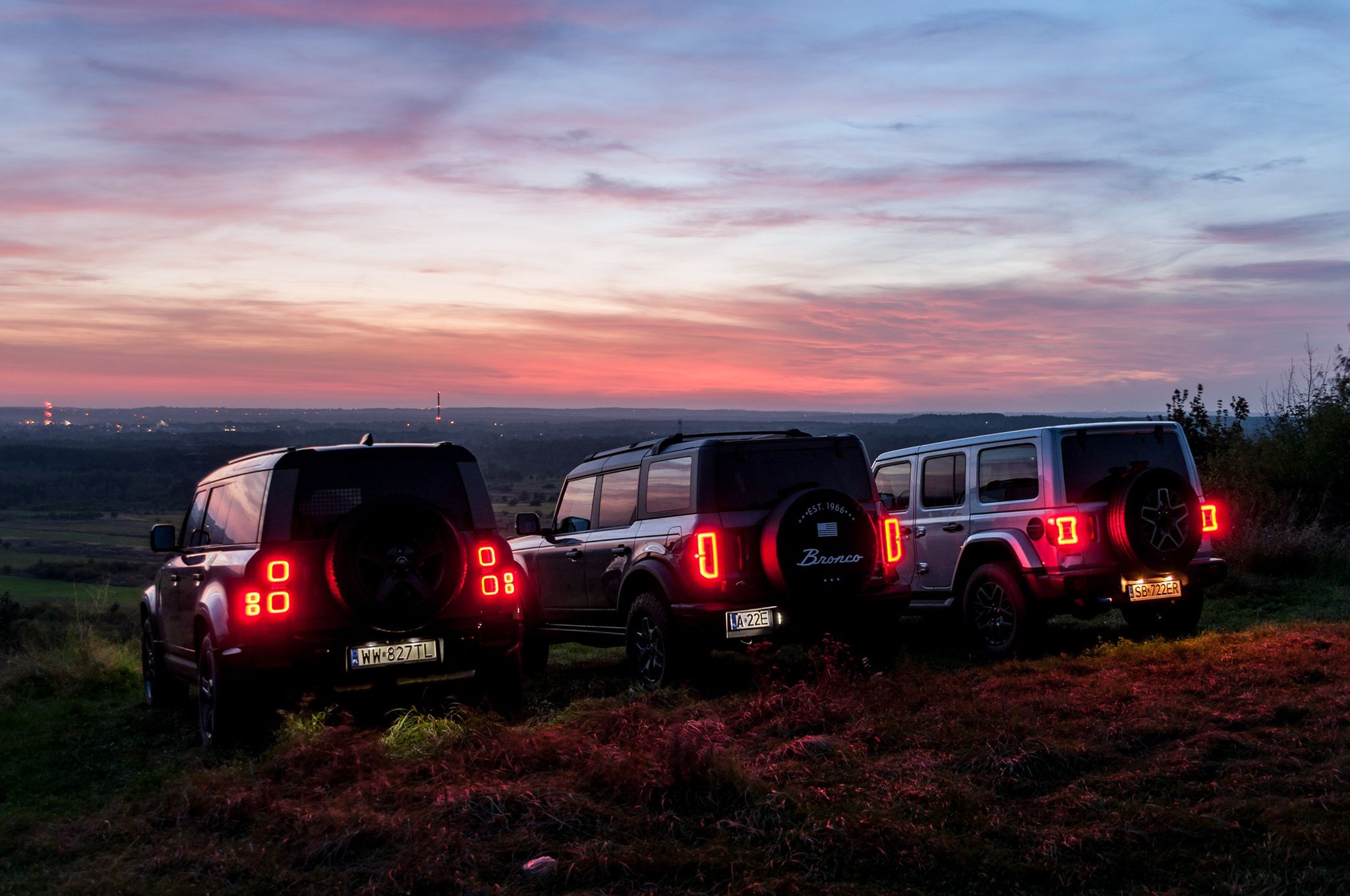 Defender, Bronco, Wrangler