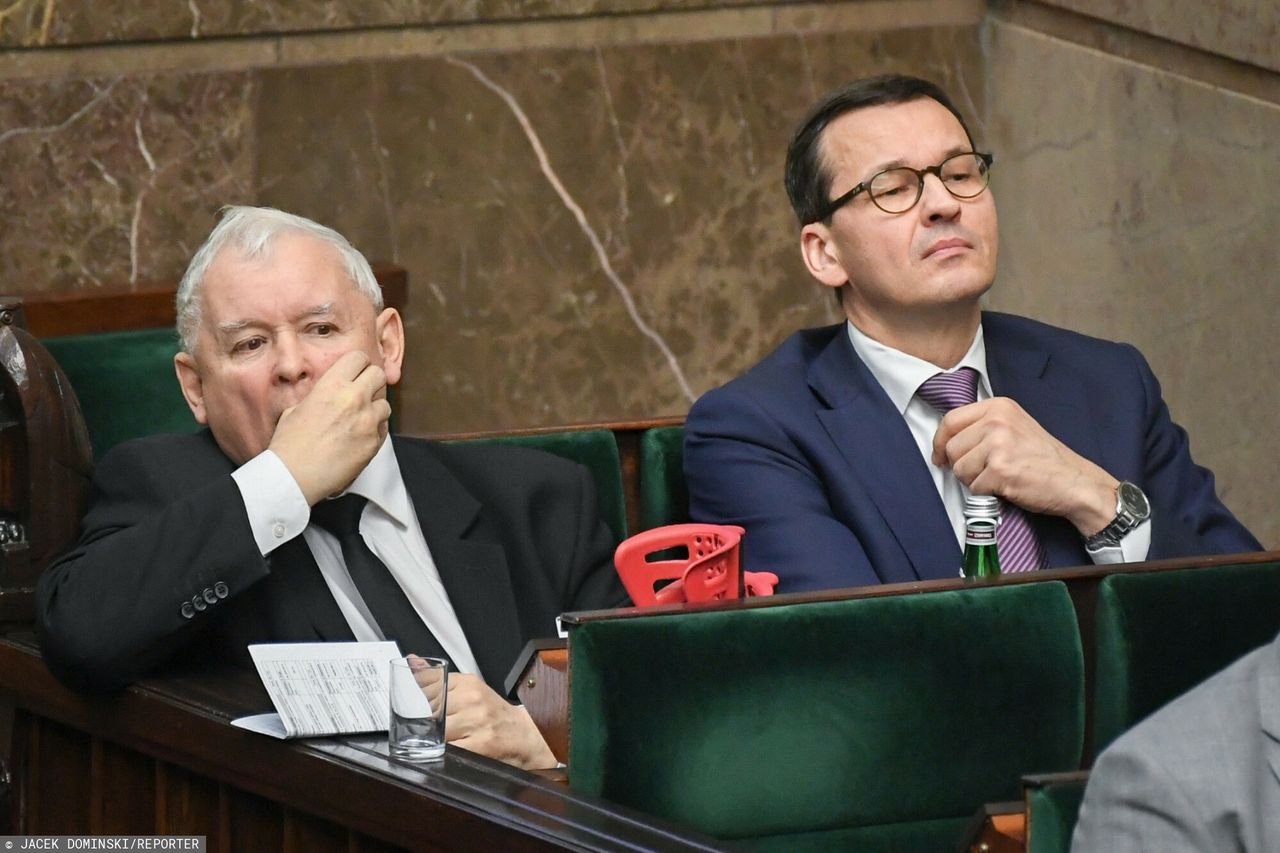 PiS przekombinował z VAT-em. "To kpina z podatników"
