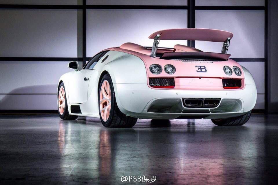 Różowe Bugatti Veyron w prezencie dla dziewczyny