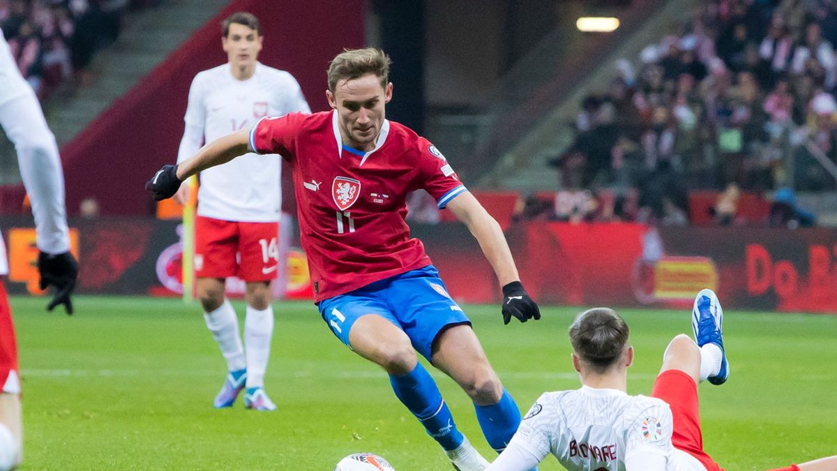 Jan Kuchta w trakcie meczu z Polską. 