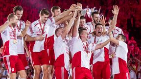 Prezydent Komorowski odznaczył siatkarzy. "Pokazaliście piękną twarz polskiego sportu" (wideo)