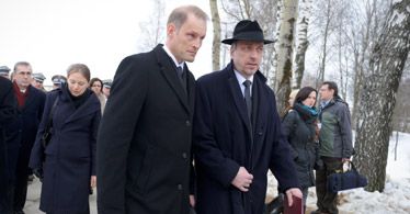 Uroczystości w Smoleńsku i Katyniu. Delegacja rządowa już w Polsce