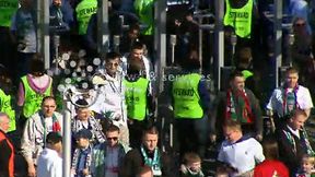 Komplet na trybunach, kibice gości i rodzinna atmosfera na stadionie Legii