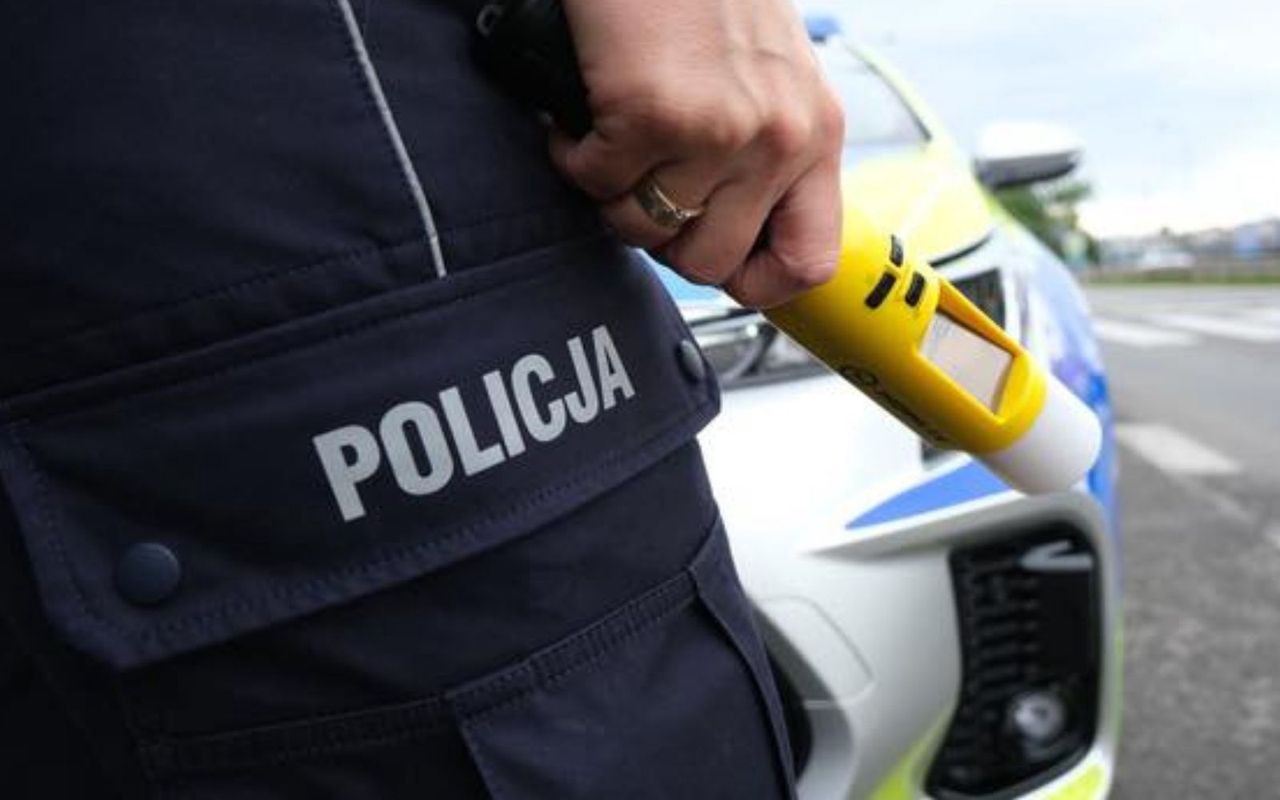 Kolejny skandal z policjantami w Płońsku. Badani są "dość często"