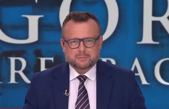 Egzamin na MBA 2,5 miesiąca po rozpoczęciu studiów. Adrian Klarenbach i jego żona oskarżeni ws. Collegium Humanum
