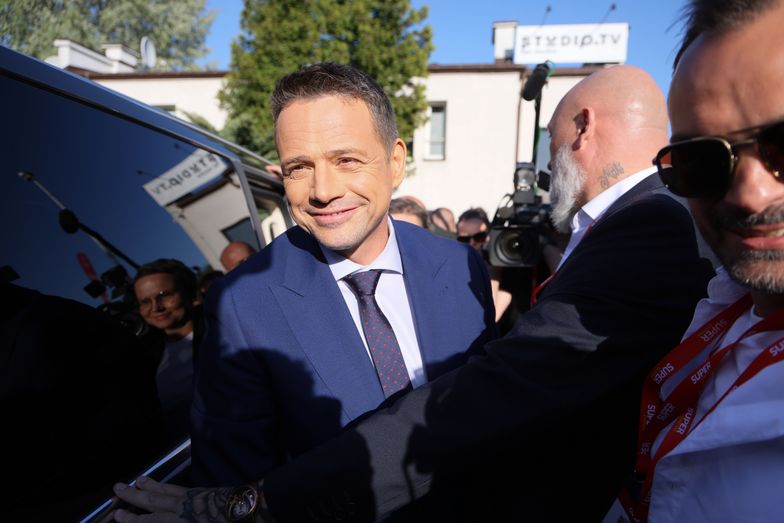 Patologie w państwowych spółkach. Pierwsze pytania na debacie do Trzaskowskiego