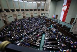 Sejm i specustawa o pomocy uchodźcom z Ukrainy. Opozycja grzmi o "bezkarności plus", a rząd mówi o "schizofrenii politycznej"