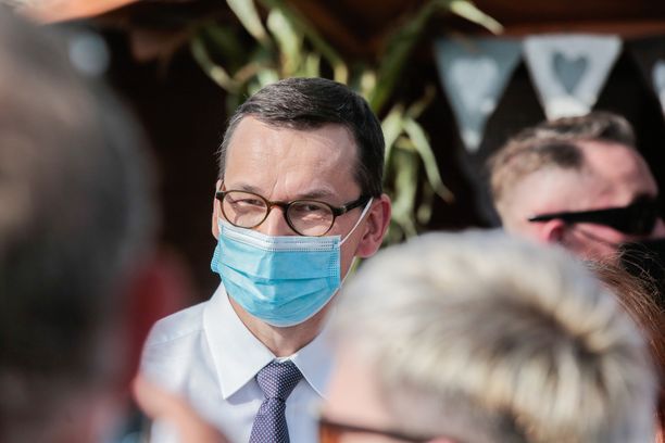 Mateusz Morawiecki idzie na kwarantannę