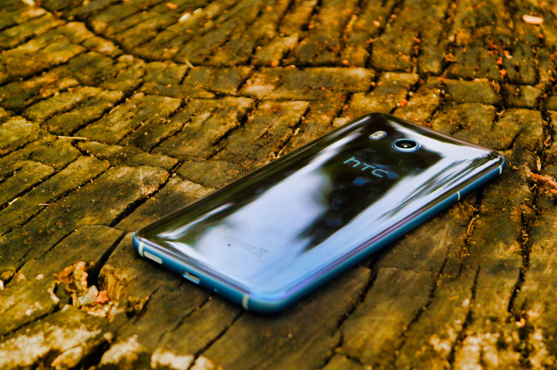 HTC U11 - flagowiec, z którego można wycisnąć wiele [TEST] 2