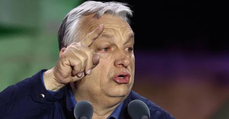 Tysiące inwigilowanych Węgrów. Rząd Orbána wydał prawie 19 tys. zgód na podsłuchy