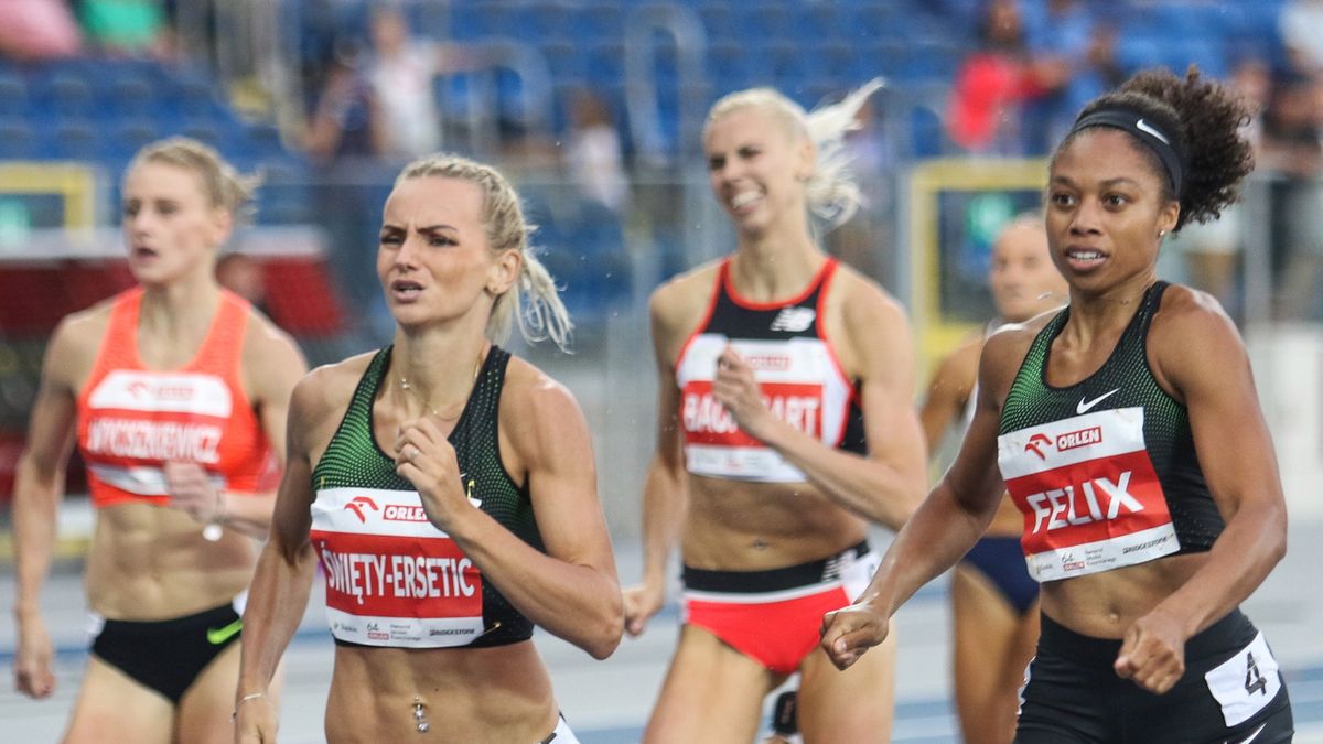 Zdjęcie z biegu na 400 metrów kobiet podczas 64 Memoriału Janusza Kusocińskiego