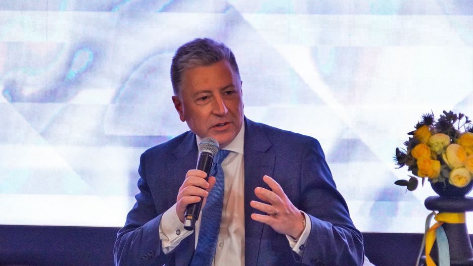 Były współpracownik Trumpa: "Putin pokazał mu środkowy palec"