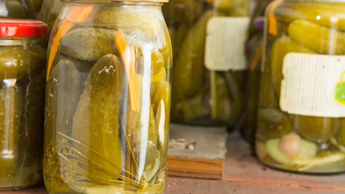 Słoik z naklejką, której musisz się pozbyć? Żaden problem!