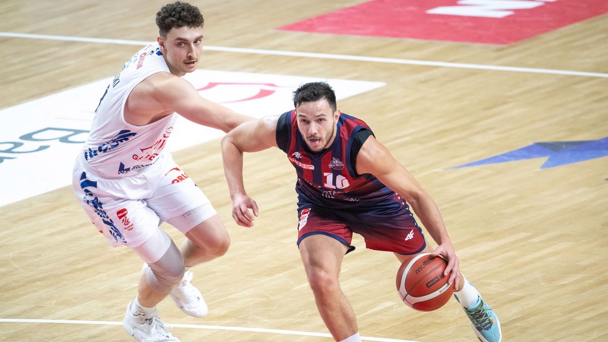 PAP / Tytus Żmijewski / Jovan Novak