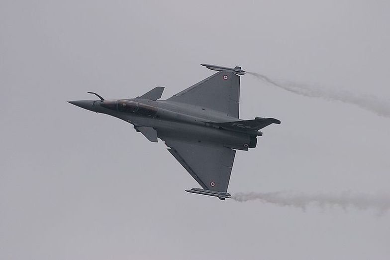 Myśliwce wojskowe. Indie zamawiają 36 francuskich samolotów Rafale
