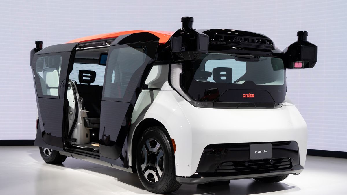 TOKYO, JAPAN - OCTOBER 25: The Cruise Origin autonomous vehicle is displayed in the Honda Motor Co. booth during the Japan Mobility Show at Tokyo Big Sight in Tokyo, Japan on October 25, 2023. The show, formally known as the Tokyo Motor Show, will be held until November 05.  (Photo by Tomohiro Ohsumi/Getty Images)