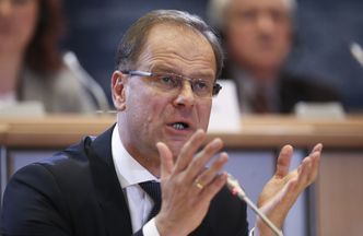 Przesłuchania komisarzy. Odważna deklaracja węgierskiego kandydata