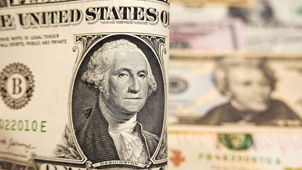 Kurs dolara słabnie