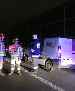 Potrącił strażaka zabezpieczającego wypadek. Policja puściła go wolno