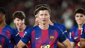 Rozmowa z Flickiem i drużyną. Tak Lewandowski żegna się z Barceloną
