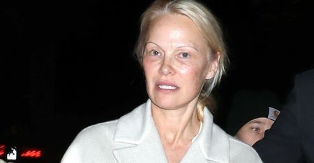 Pamela Anderson obawiała się o życie w samolocie. "Prawie zostałam zabita"
