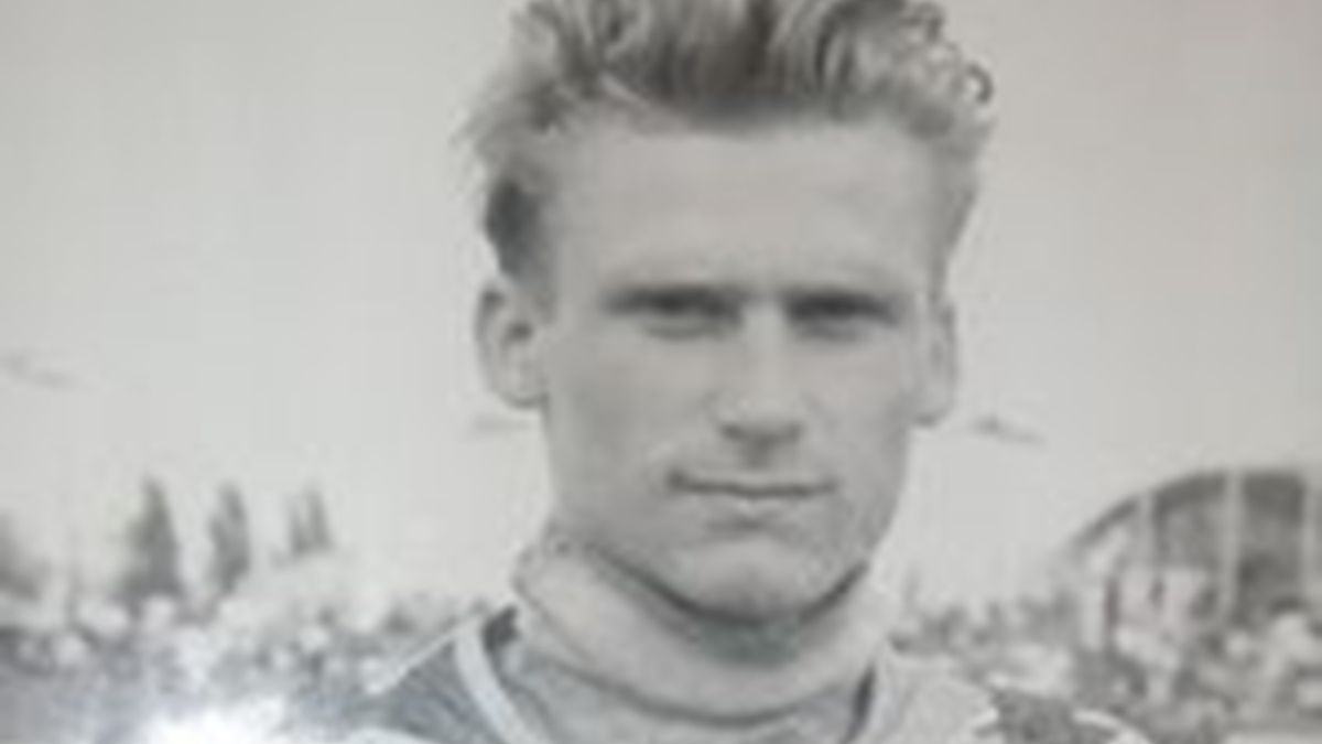 Materiały prasowe / historyspeedway.nstrefa.pl / Na zdjęciu: Jarosław Kalinowski