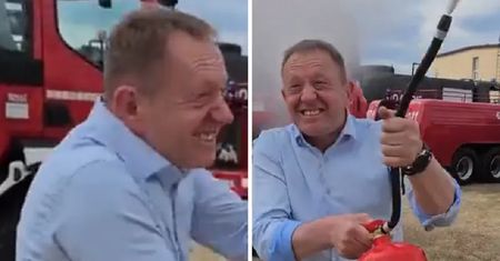 "Strzał na wiwat". Były minister drwi z Telusa