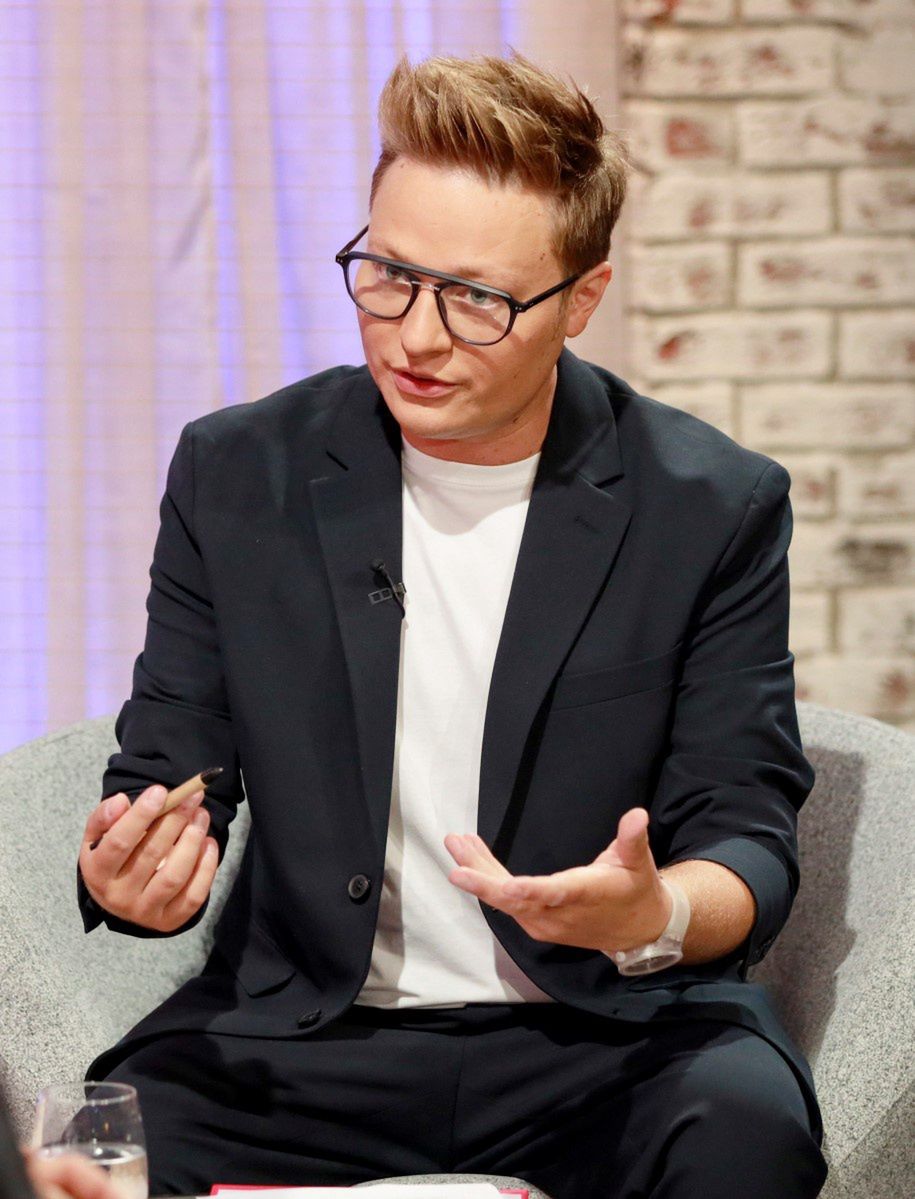 Mateusz Szymkowiak dementuje plotki o zwolnieniu z "PnŚ"