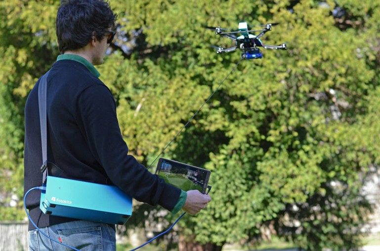Fotokite: dron jak latawiec. Smycz kontrolerem 2