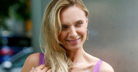 Niczym lalka Barbie. Jej kostium kąpielowy aż raził w oczy